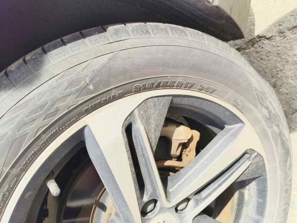 [上海·沪A] 二手北京汽车北京EU52018款 R500 智风版