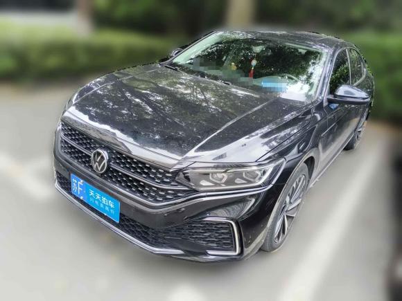大众帕萨特2022款 330TSI 星空豪华版「上海二手车」「天天拍车」