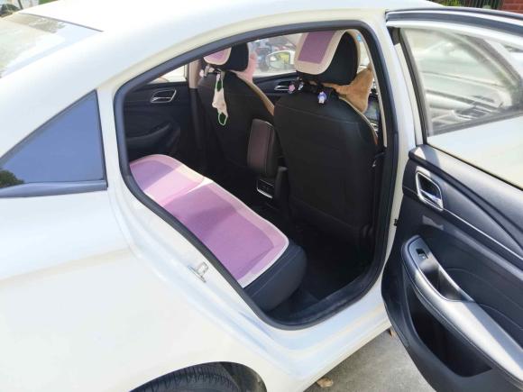 [上海·苏E] 二手荣威荣威i52019款 1.5L 自动4G互联领豪版