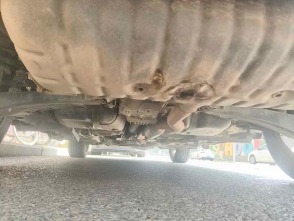 [成都·川A] 二手Jeep自由客2014款 2.4L 运动版