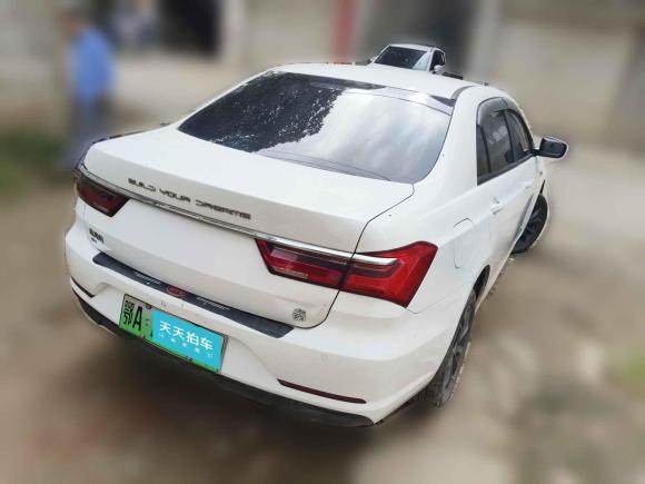 [武汉·鄂A] 二手比亚迪秦新能源2021款 出行版