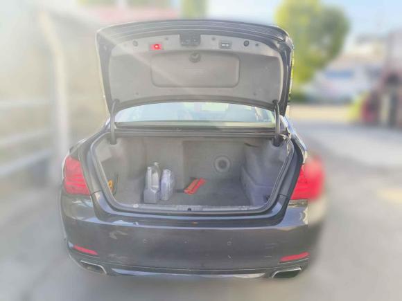 [上海·沪C] 二手宝马宝马7系2009款 740Li豪华型