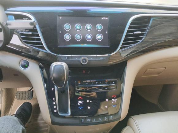 [青岛·鲁B] 二手别克别克GL82017款 ES 28T 豪华型 国V