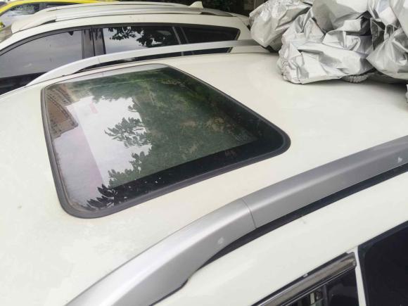 [成都·川A] 二手纳智捷优6 SUV2015款 1.8T 时尚型