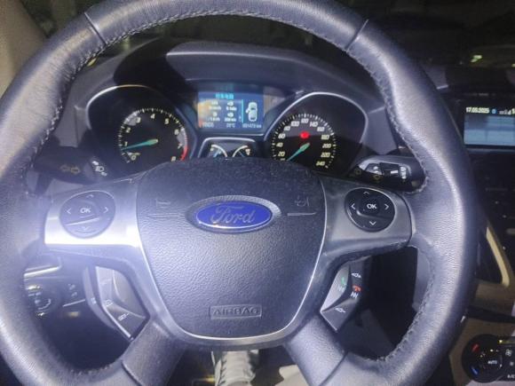 [深圳·粤B] 二手福特福克斯2012款 两厢 2.0L 自动豪华运动型