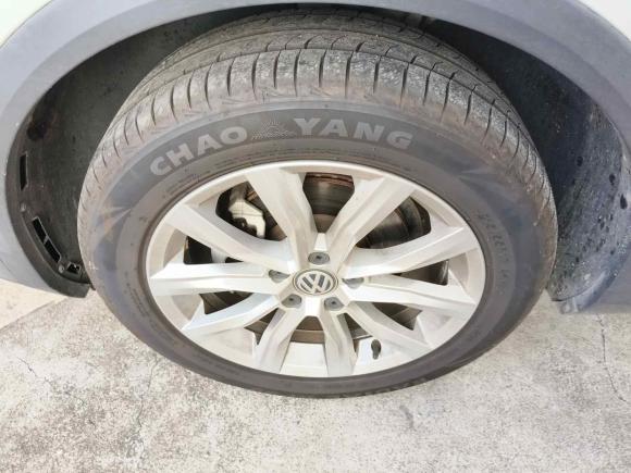 [深圳·鄂J] 二手大众T-ROC探歌2020款 230TSI DSG两驱进取型