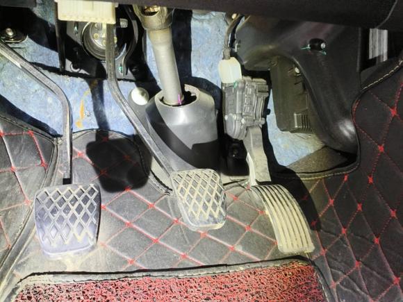 [宁波·浙B] 二手吉利汽车帝豪2018款 1.5L 手动向上互联版