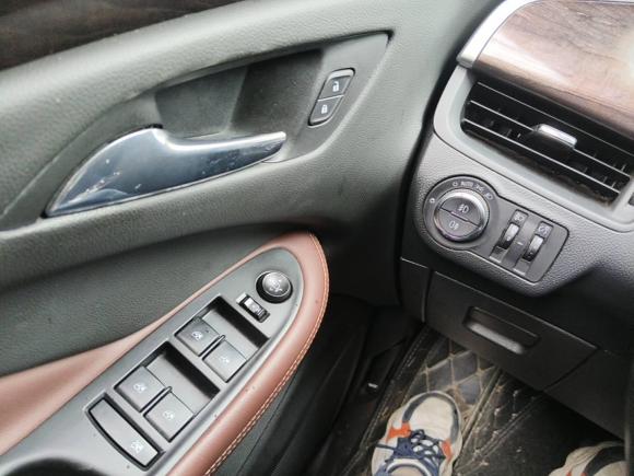 [武汉·鄂A] 二手别克昂科威Plus2017款 20T 两驱精英型