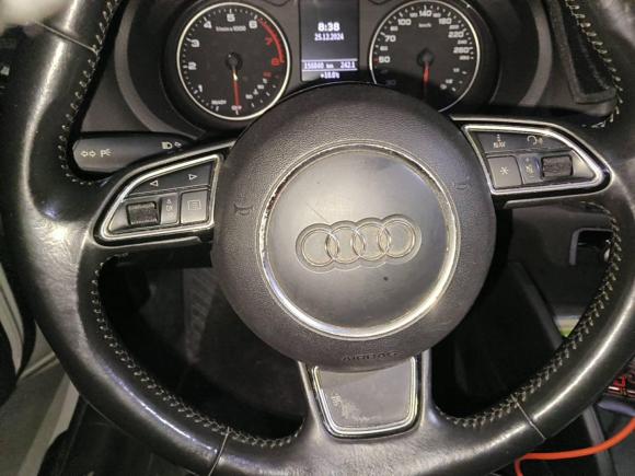 [常州·苏D] 二手奥迪奥迪A32016款 Limousine 35 TFSI 风尚型