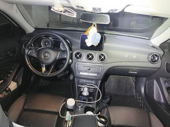 [武汉·鄂A] 二手奔驰奔驰GLA2017款 GLA 200 时尚型