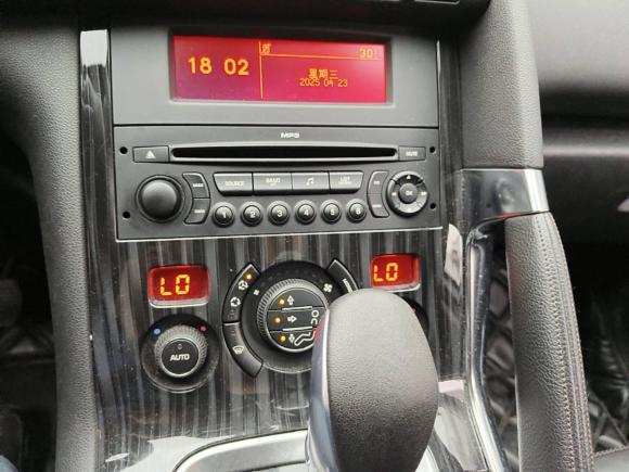 [广州·粤A] 二手标致标致30082013款 2.0L 自动潮流版