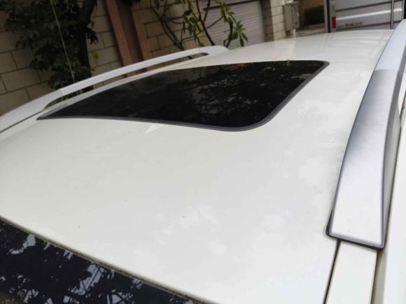 [佛山·粤X] 二手标致标致30082013款 2.0L 自动潮流版