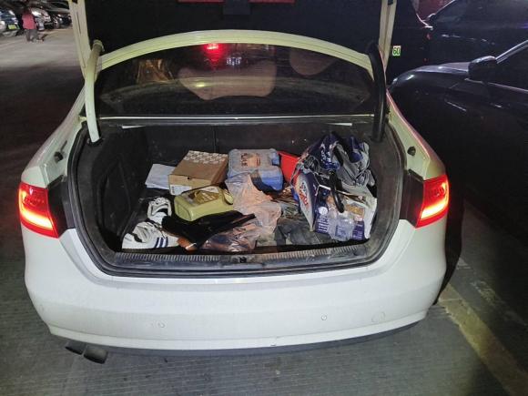 [台州·浙J] 二手奥迪奥迪A4L2013款 35 TFSI 自动标准型