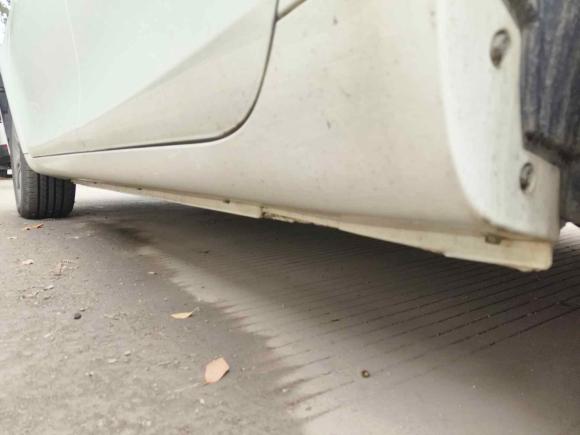 [上海·皖M] 二手吉利汽车帝豪2017款 三厢百万款 1.5L 手动向上互联版