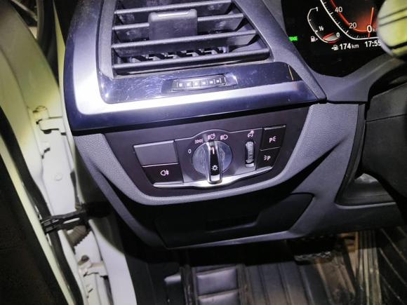 [深圳·粤B] 二手宝马宝马X32020款  xDrive28i M运动套装