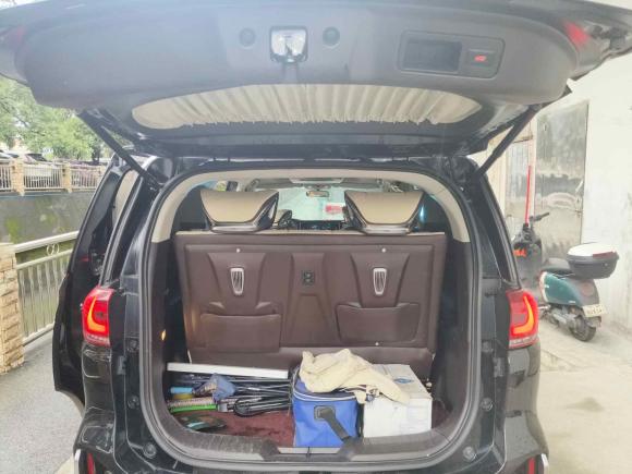 [广州·川R] 二手广汽传祺传祺M82021款 领秀系列 390T 豪华版