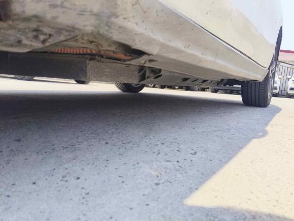 [上海·沪A] 二手北京汽车北京EU52018款 R500 智风版