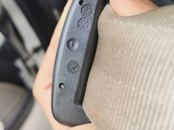 [深圳·粤B] 二手福特嘉年华2013款 三厢 1.5L 自动时尚型