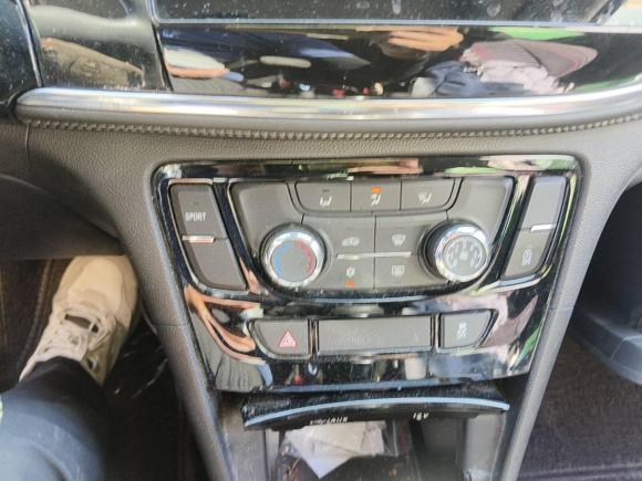 [武汉·鄂A] 二手别克昂科拉2016款 18T 自动两驱都市领先型