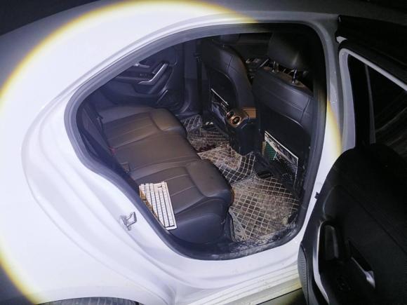 [成都·川B] 二手奔驰奔驰A级2021款 A 200 L 运动轿车动感型