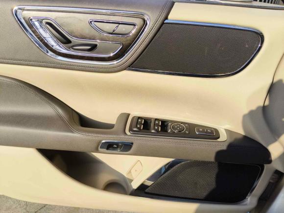 [南京·苏A] 二手林肯林肯大陆2017款 2.0T 两驱尊享版