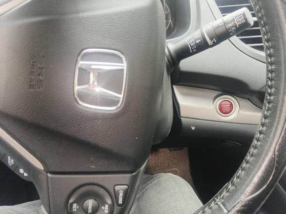 [广州·粤A] 二手本田本田CR-V2013款 2.4L 两驱豪华版