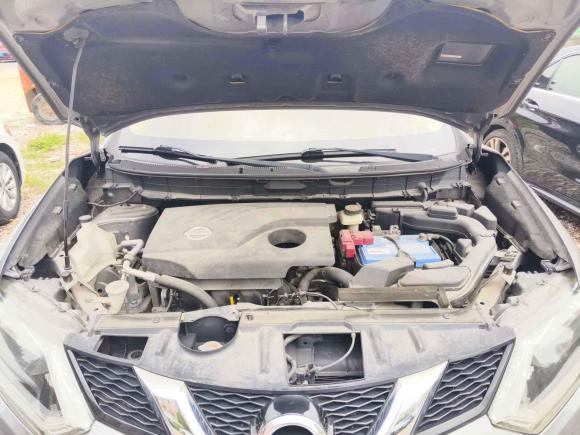 [上海·沪H] 二手日产奇骏2015款 2.0L CVT舒适MAX版 2WD