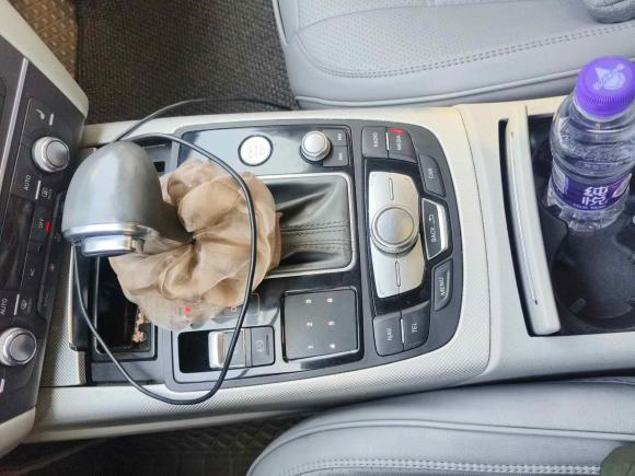 [杭州·浙A] 二手奥迪奥迪A6L2012款 30 FSI 舒适型