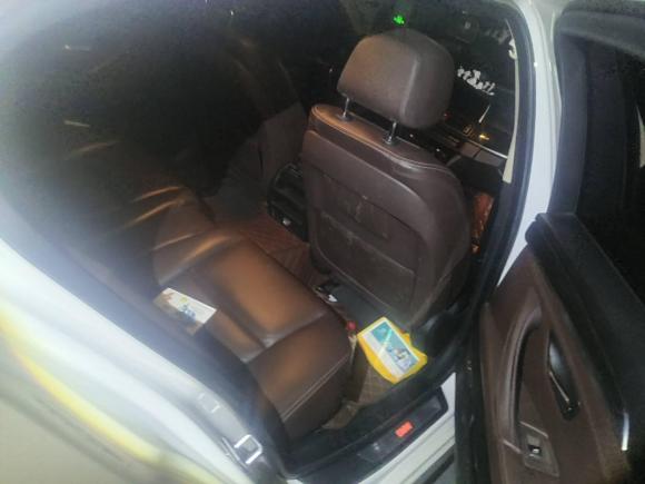 [深圳·粤B] 二手宝马宝马5系2014款 525Li 领先型