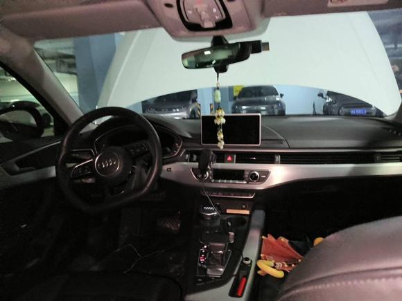 [杭州·浙A] 二手奥迪奥迪A4L2018款 30周年年型 40 TFSI 时尚型