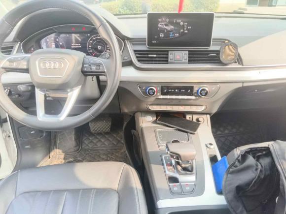 [无锡·苏B] 二手奥迪奥迪Q5L2020款 改款 40 TFSI 荣享时尚型