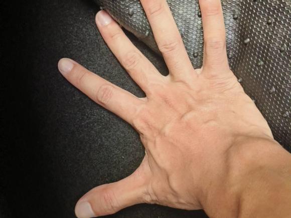 [苏州·苏E] 二手奔驰奔驰GLA2016款 GLA 220 4MATIC 时尚型