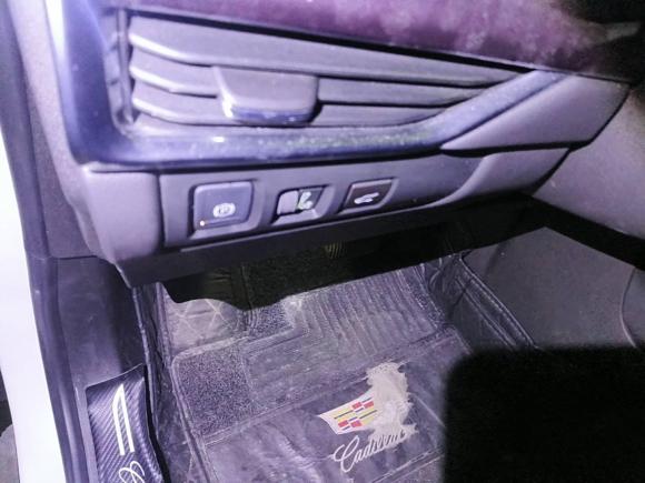 [杭州·鄂A] 二手凯迪拉克凯迪拉克XT42021款 28T 两驱技术型