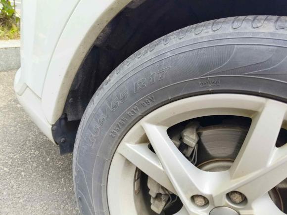 [杭州·浙A] 二手奥迪奥迪Q32016款 30 TFSI 时尚型