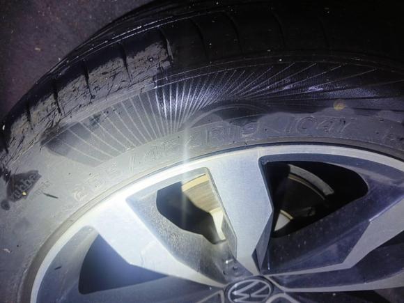 [佛山·粤E] 二手大众途观L2021款 380TSI 自动四驱R-Line越享版7座