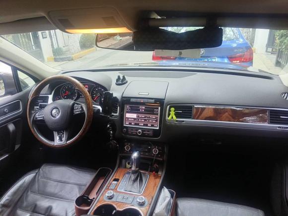 [上海·沪B] 二手大众途锐2011款 3.0TSI 舒适型