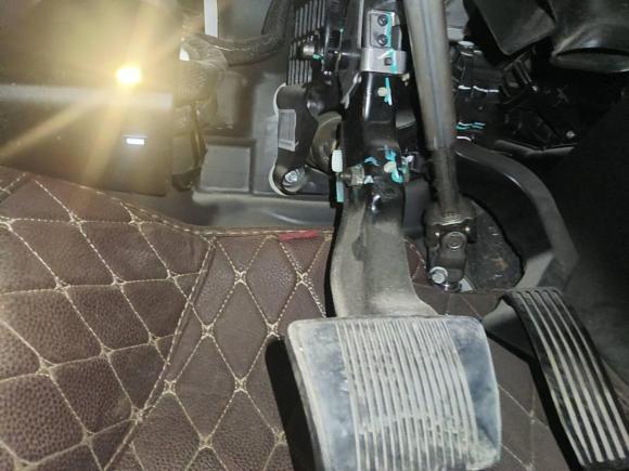 [南京·苏A] 二手Jeep自由光2016款 2.0L 优越版