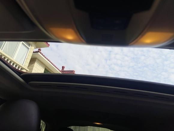 [上海·沪C] 二手沃尔沃沃尔沃C302010款 2.0智尚版