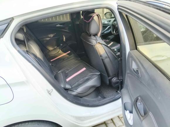 [宁波·浙B] 二手别克威朗2018款 两厢 15S 自动领先型