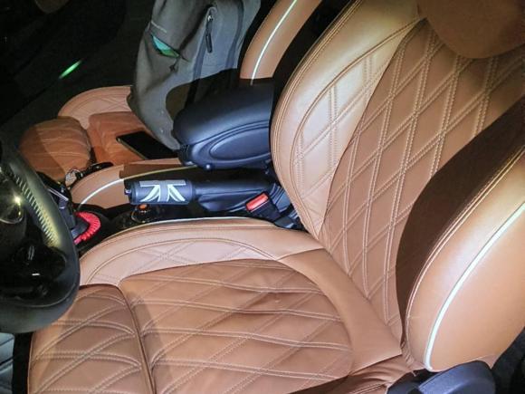 [成都·川A] 二手MINIMINI2021款 1.5T COOPER 艺术家