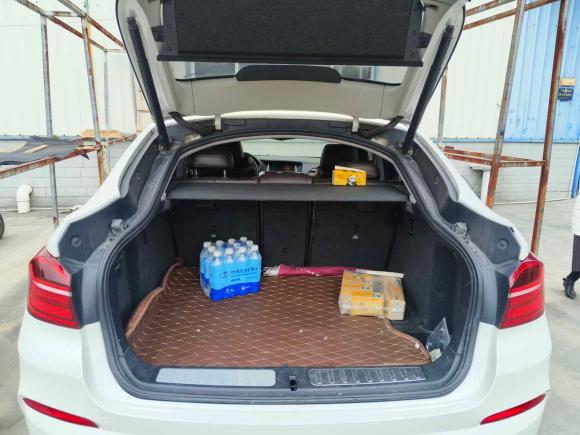 [佛山·粤E] 二手宝马宝马X42014款 xDrive20i X设计套装