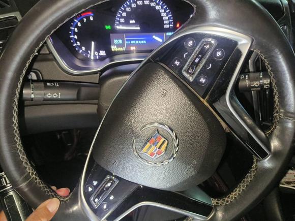 [上海·沪C] 二手凯迪拉克凯迪拉克SRX2013款 3.0L 舒适型