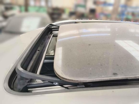 [广州·粤A] 二手荣威荣威RX5新能源2019款 eRX5 50T 互联网超越旗舰版