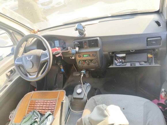 [广州·粤A] 二手五菱汽车五菱荣光EV2020款 客车版基本型7座300KM