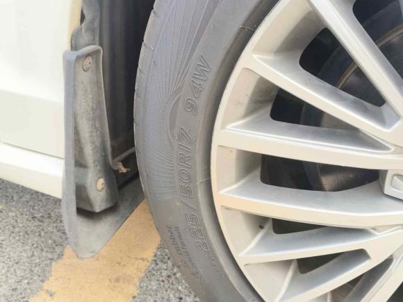 [武汉·鄂A] 二手大众凌渡2015款 280TSI DSG豪华版