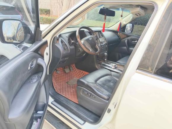 [青岛·鲁B] 二手英菲尼迪英菲尼迪QX802013款 5.6L 4WD