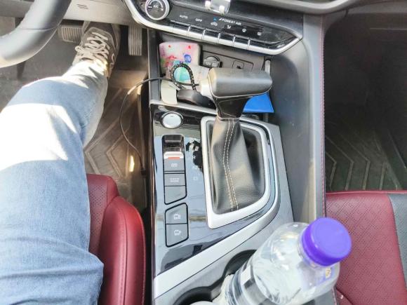 [上海·豫C] 二手长安逸动2021款 PLUS 蓝鲸NE 1.4T GDI DCT尊贵型