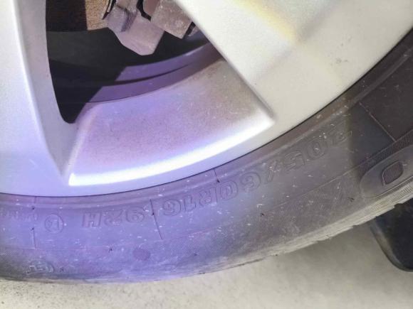 [上海·苏H] 二手五菱汽车五菱征程经典2015款 1.8L豪华型LJ479QE2