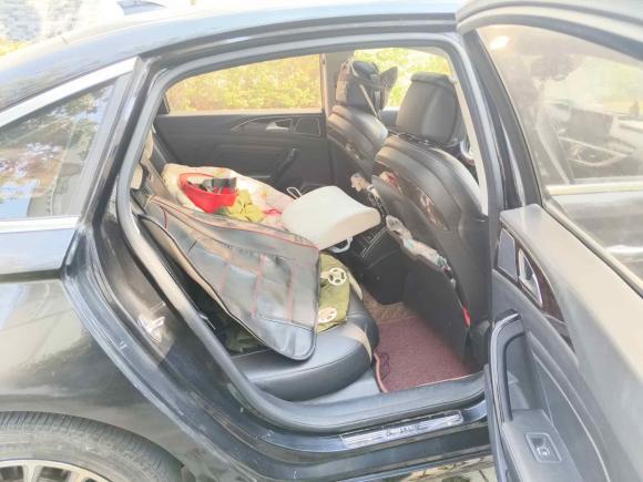 [苏州·苏E] 二手众泰众泰Z7002018款 Z700H 1.8T DCT尊享型