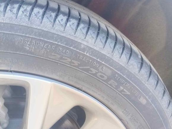 [嘉兴·沪E] 二手别克别克GL62021款 323T 轻混动互联豪华型